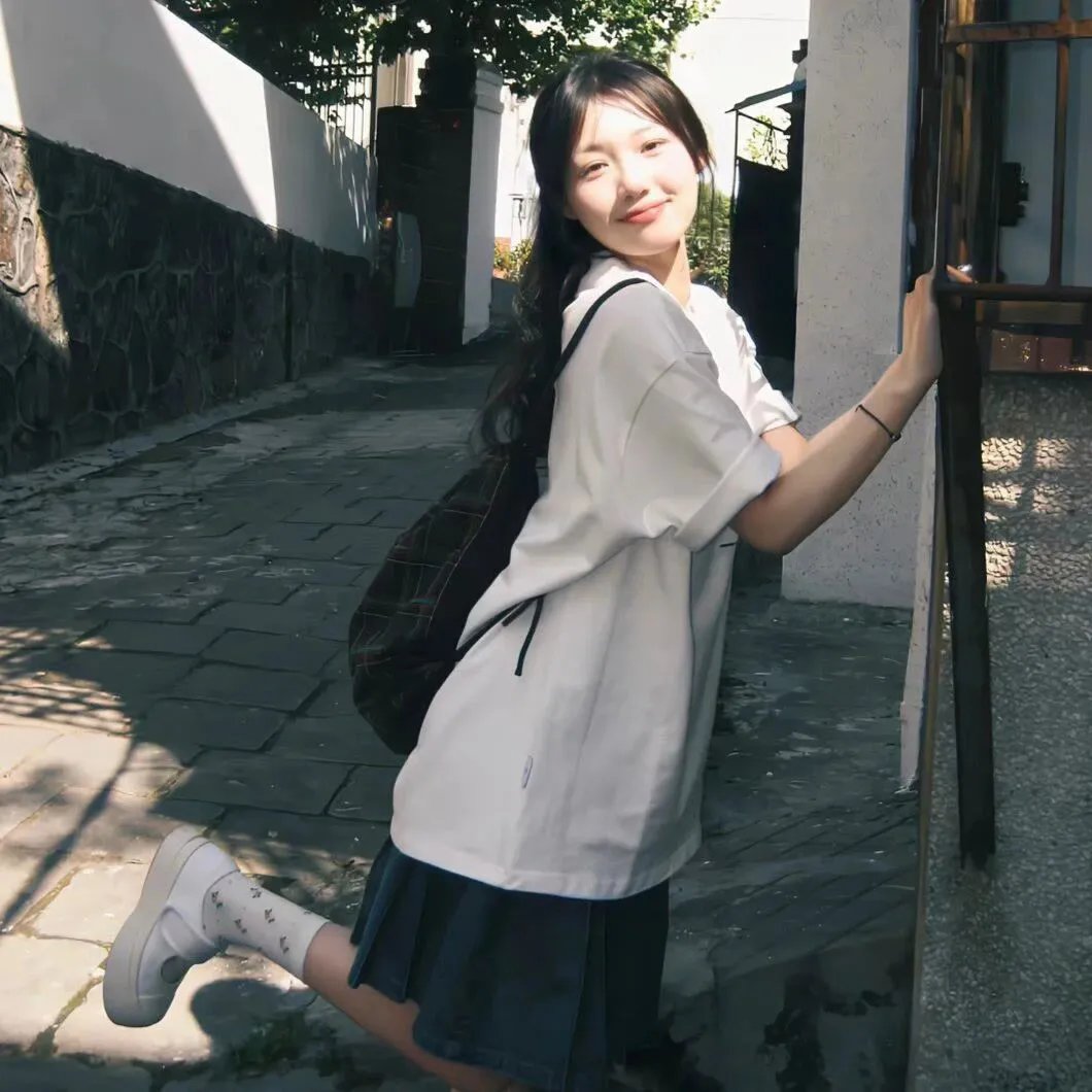 坐稳车泰欣娜